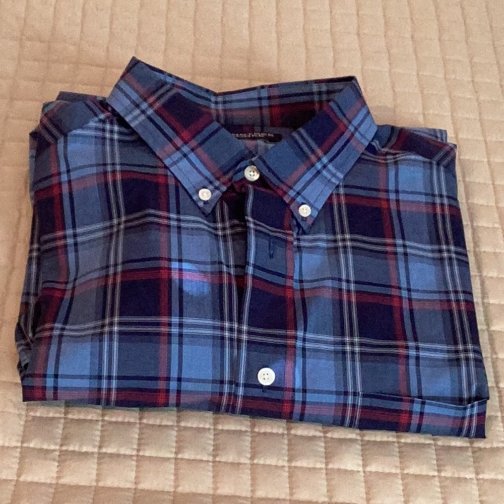 Men’s plaid shirt, long sleeves, size XL